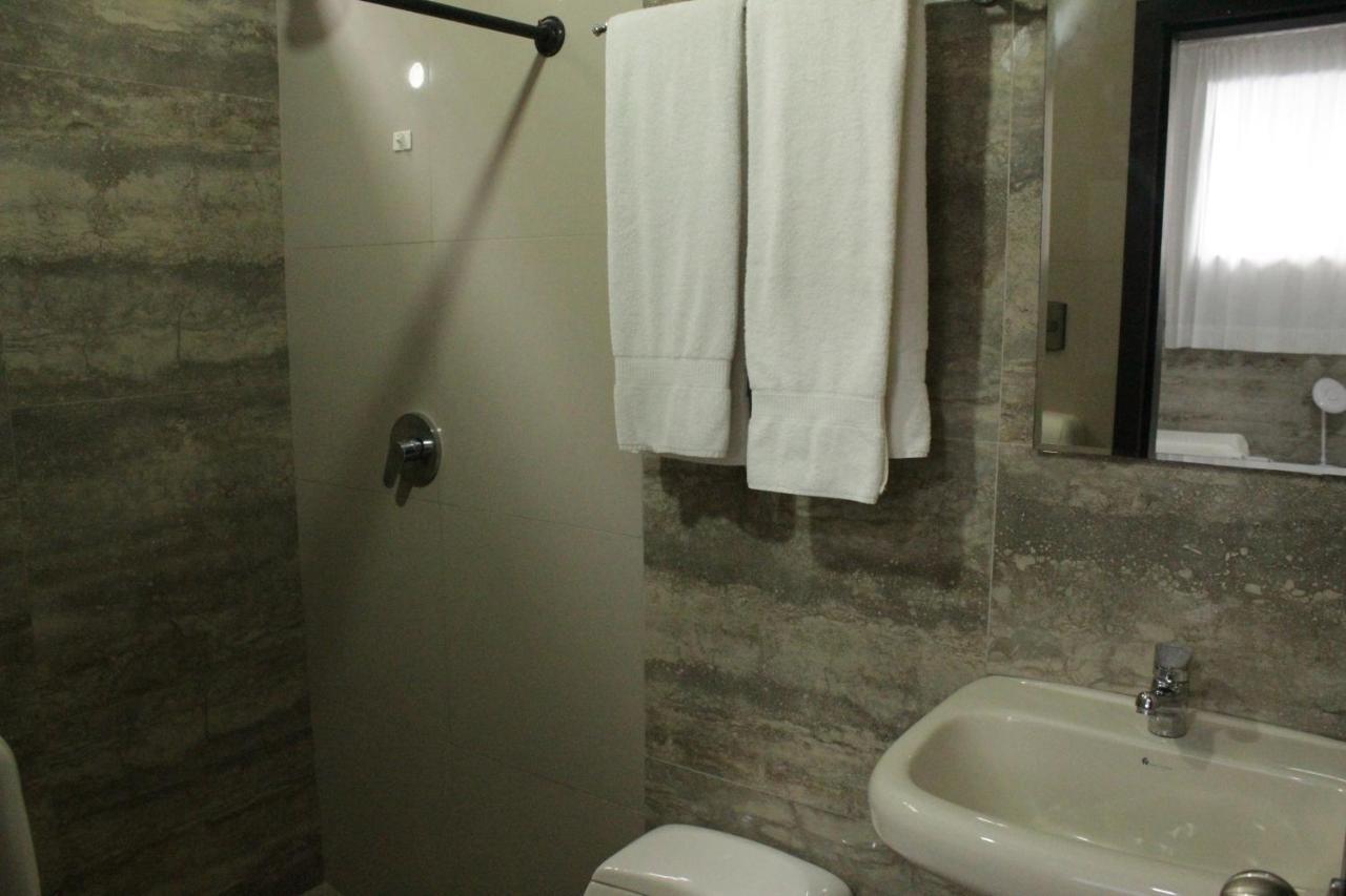 Dc Suites Aeropuerto Guayaquil Exterior photo